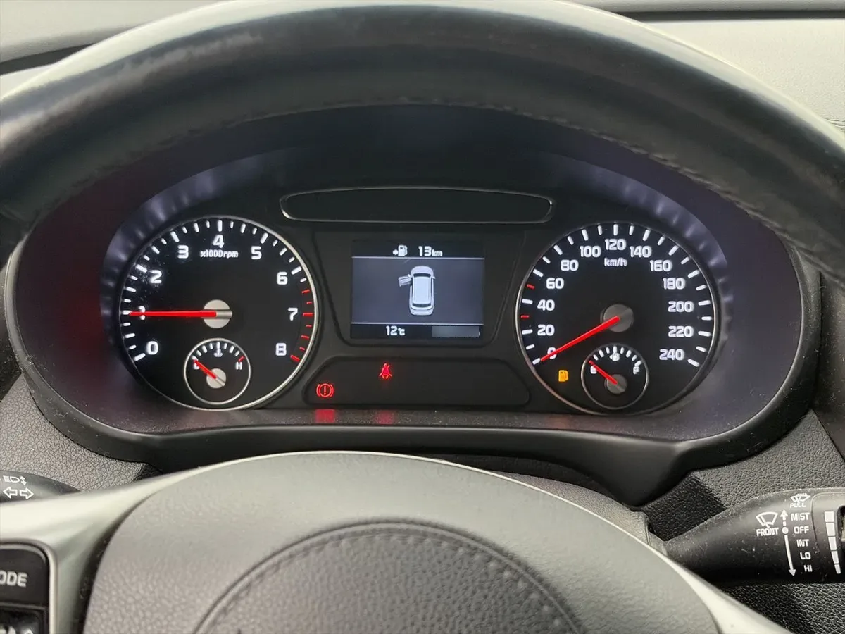 Kia Sorento 2.4 Ex 2wd 6mt 5p año 2018