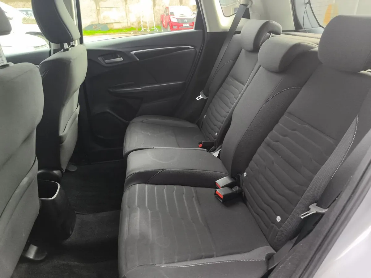 Honda Wr-V 1.5 Lx 4x2 Mt 5p año 2023