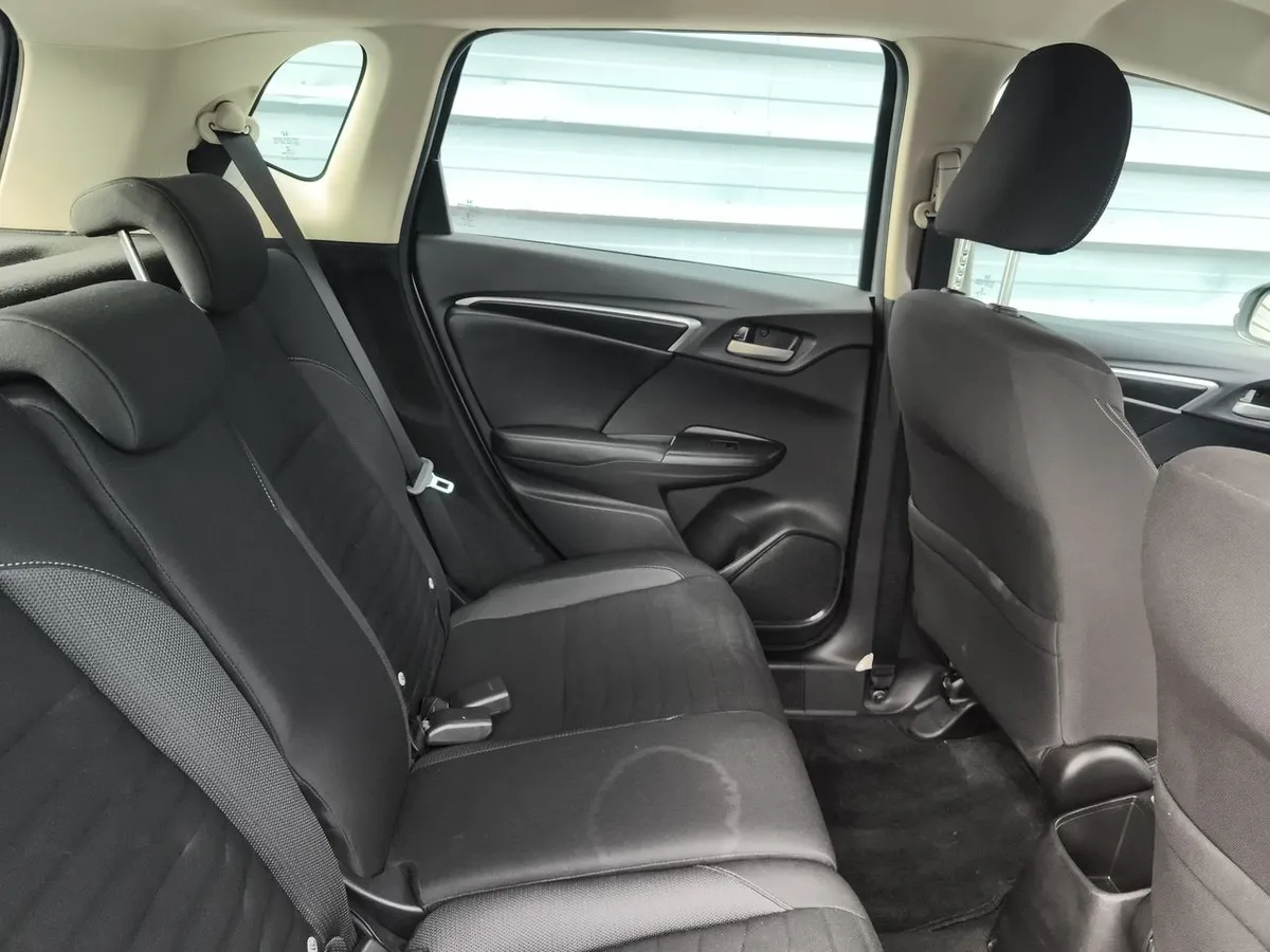 Honda Wr-V 1.5 Lx 4x2 Mt 5p año 2023