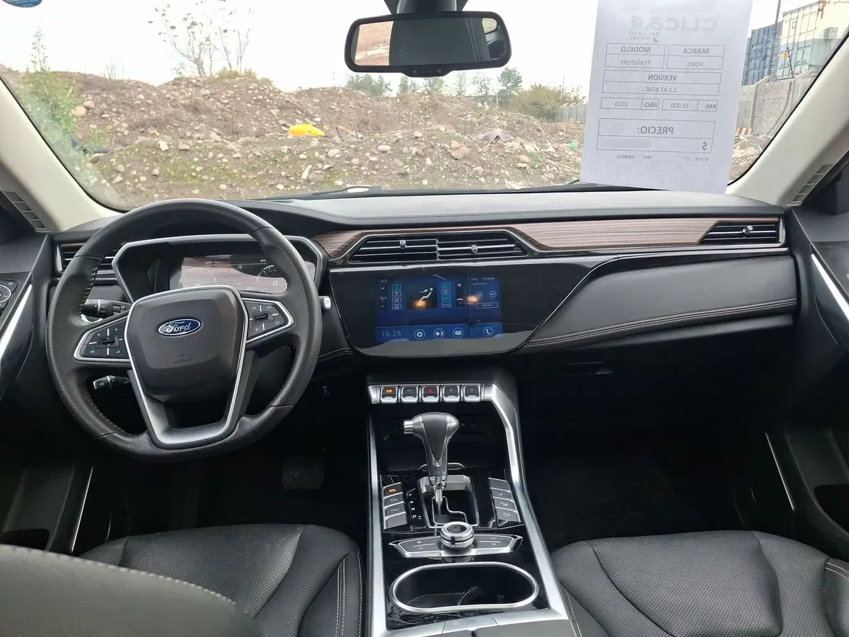 Ford Territory 1.5 Titanium 4x2 At 5p año 2023