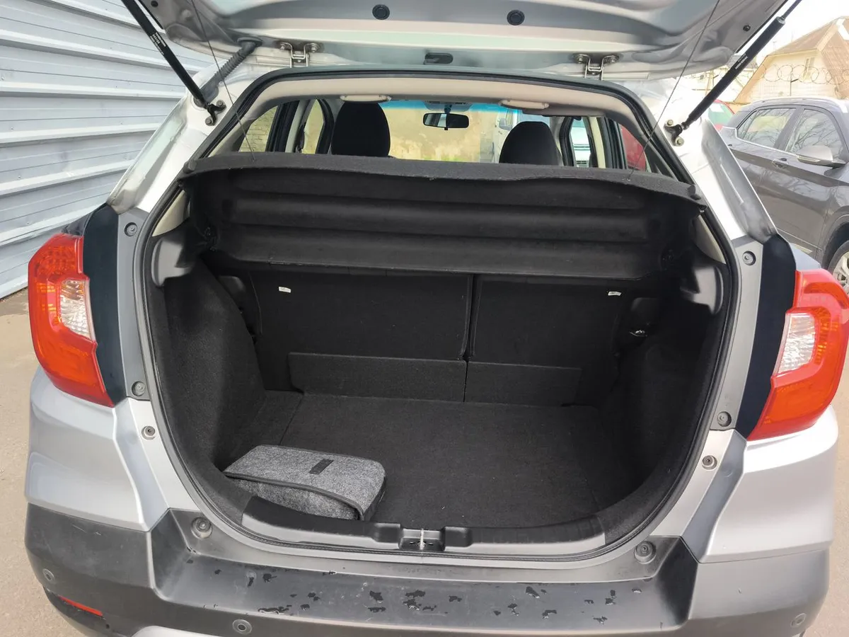 Honda Wr-V 1.5 Lx 4x2 Mt 5p año 2023
