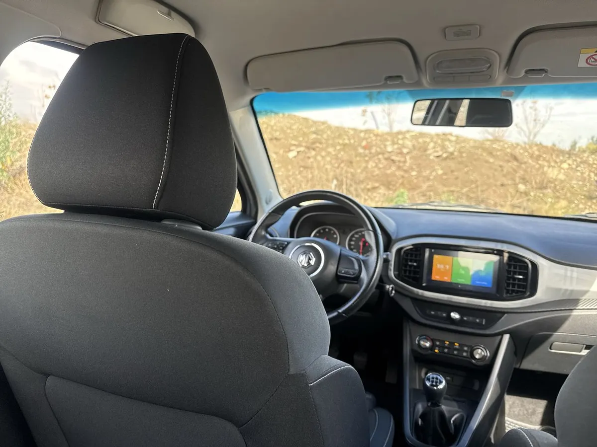 MG 3 1.5 Comfort 4x2 Hb Mt 5p año 2021