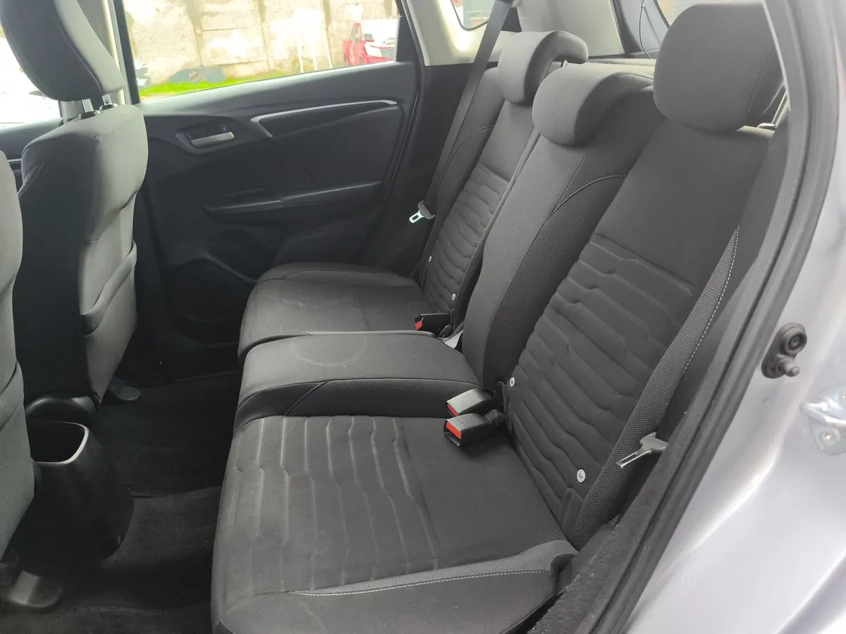 Honda Wr-V 1.5 Lx 4x2 Mt 5p año 2023