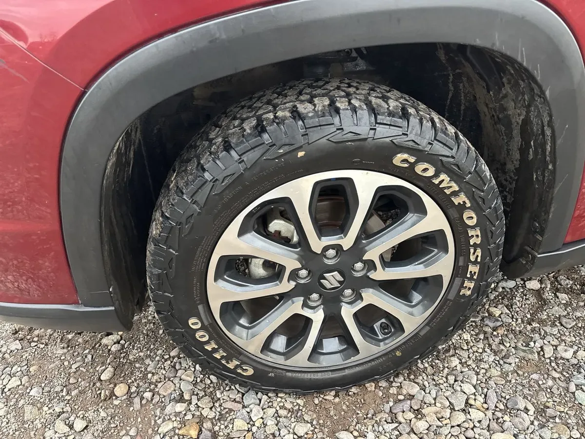 Suzuki Grand Vitara 1.5 Limited Hybrid 4x4 At 5p año 2023