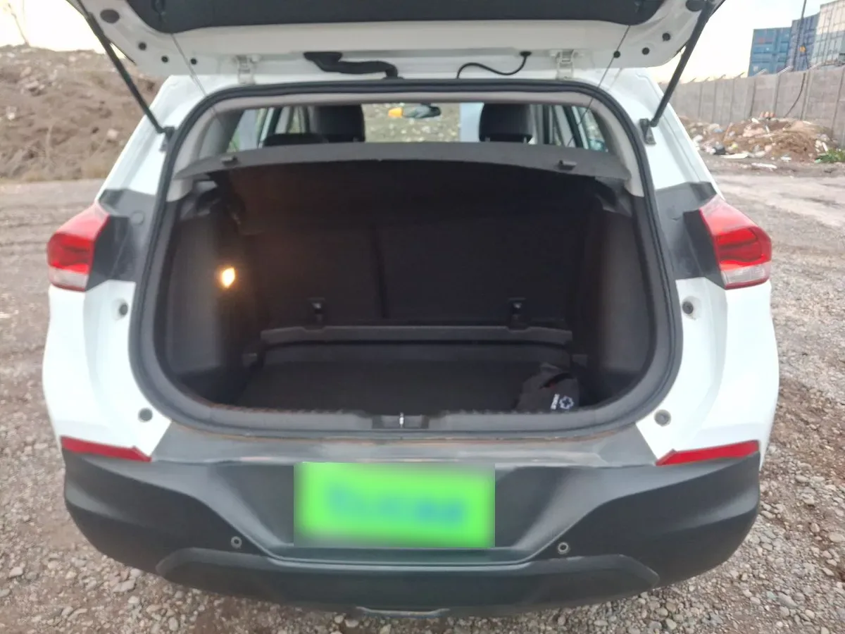 Chevrolet Tracker 1.2t Ltz Fwd At 5p año 2021