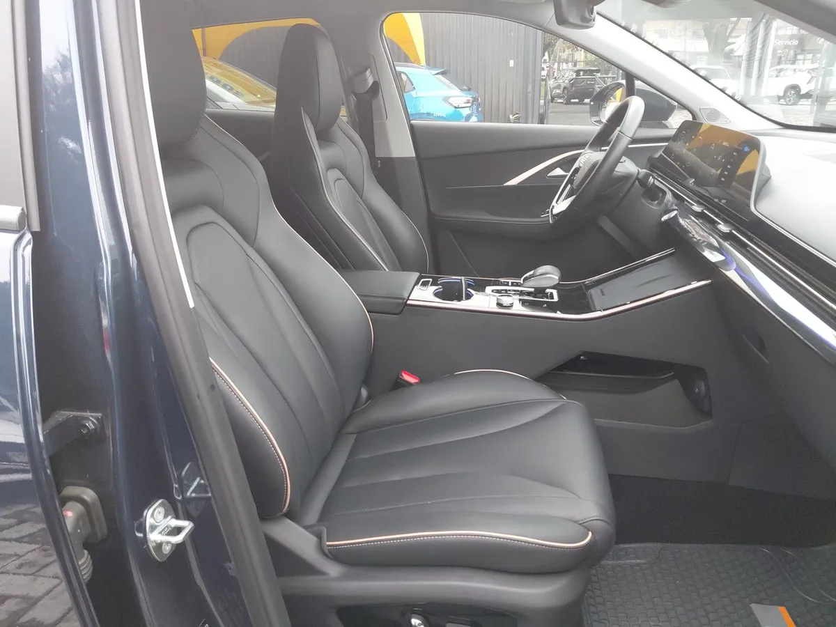 Omoda C5 1.6t Prestige 4x2 Dct At 5p año 2025