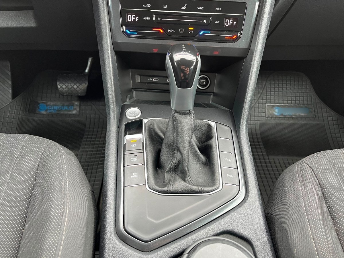 Volkswagen Tiguan Comfortline Tsi 4x2 1.4 Aut año 2022