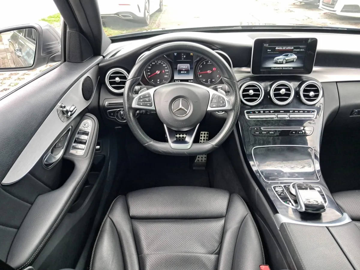 Mercedes-Benz C300 2.0 At año 2018