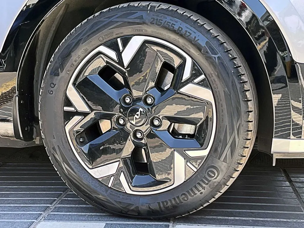 Kia Niro Ev Electrico Lx 4x2 At 5p año 2023