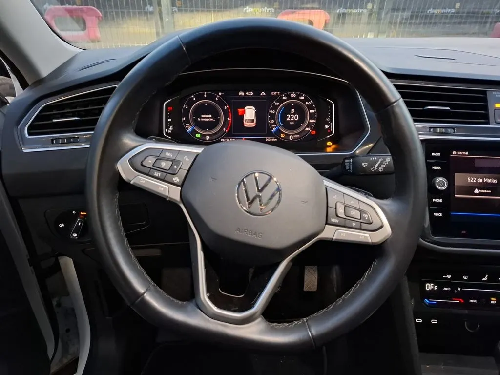 Volkswagen Tiguan 1.4 Tsi Comfortline At año 2025
