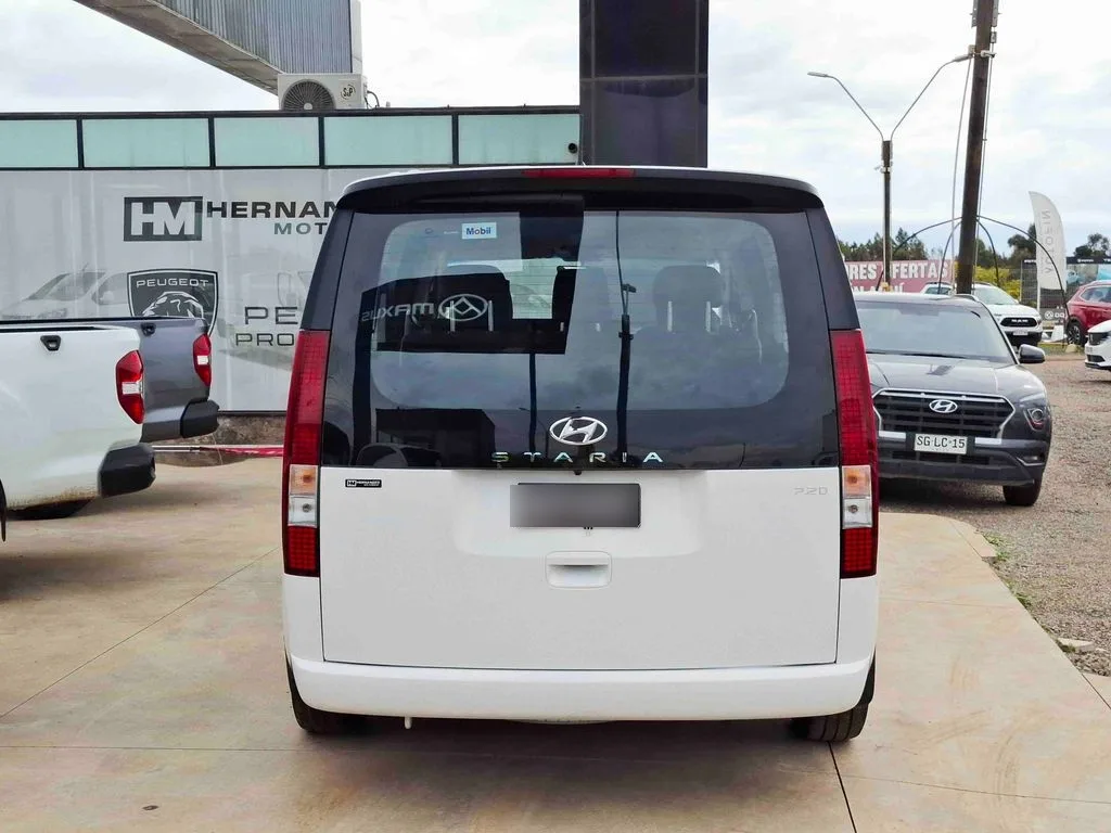 Hyundai Staria Us4 Crdi 2.2 Aut. año 2023