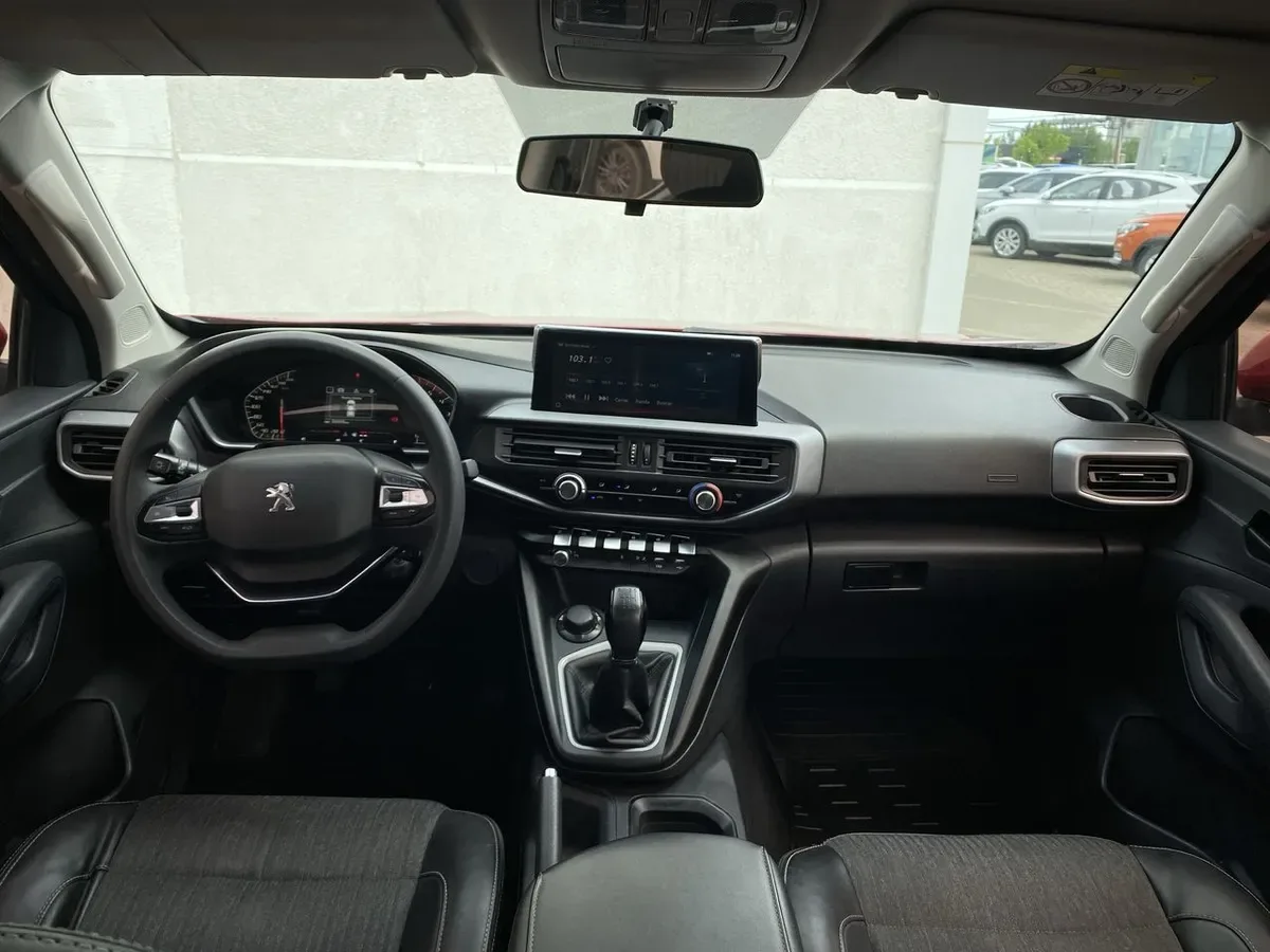 Peugeot Landtrek 1.9 Active Hdi Diesel 4x4 150 Hp Mt 4p año 2022