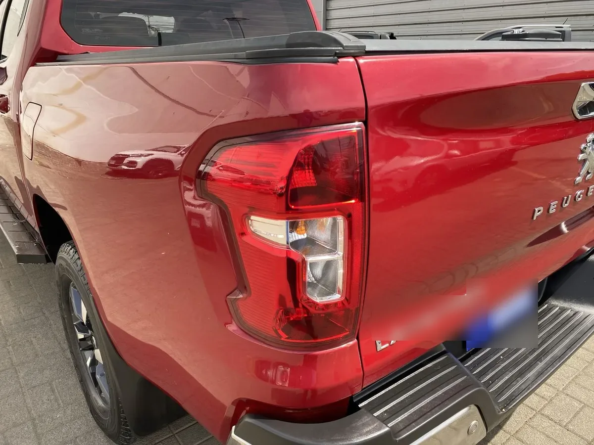 Peugeot Landtrek 1.9 Active Hdi Diesel 4x4 150 Hp Mt 4p año 2022