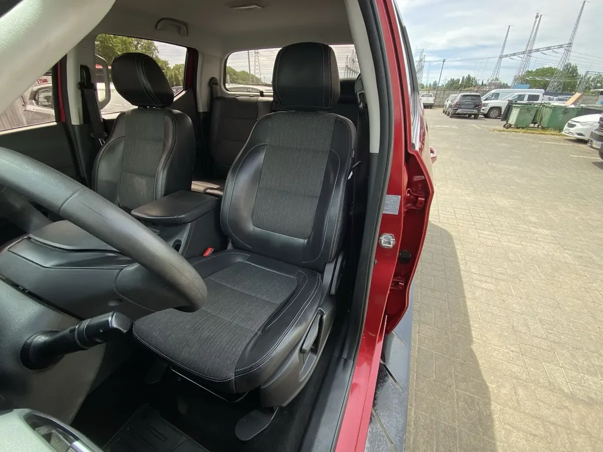 Peugeot Landtrek 1.9 Active Hdi Diesel 4x4 150 Hp Mt 4p año 2022