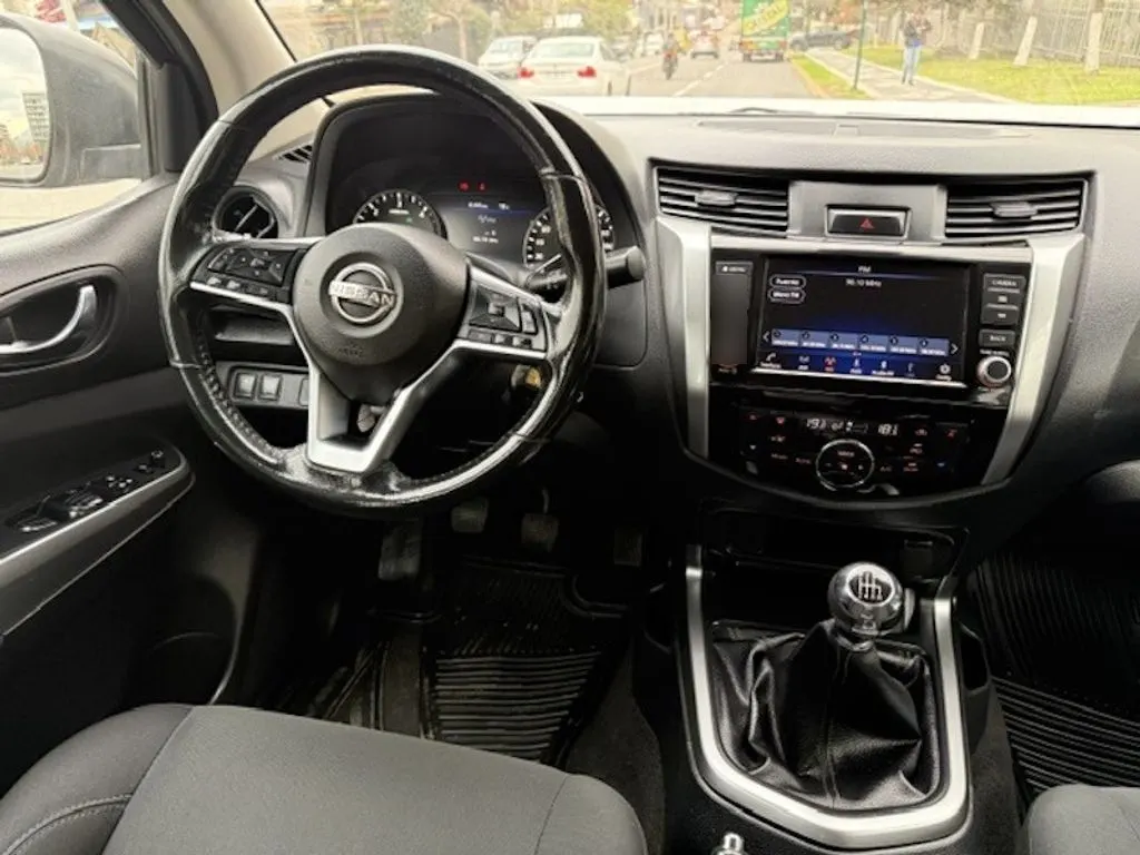 Nissan Navara Xe 2.3 Diesel año 2023