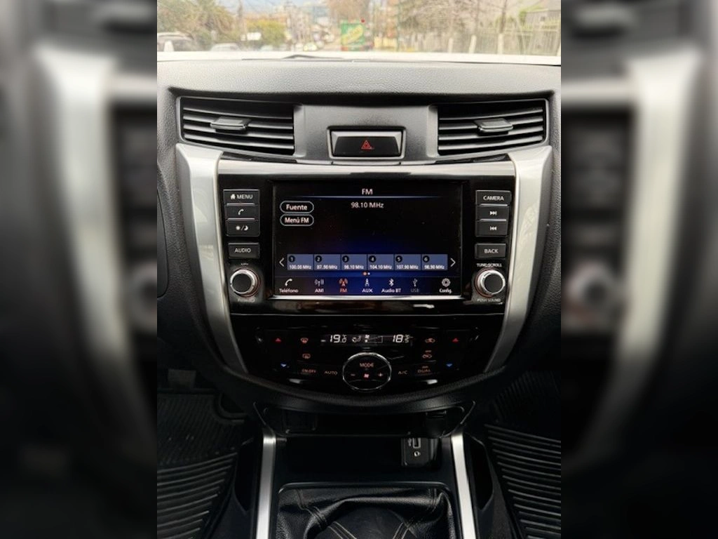 Nissan Navara Xe 2.3 Diesel año 2023