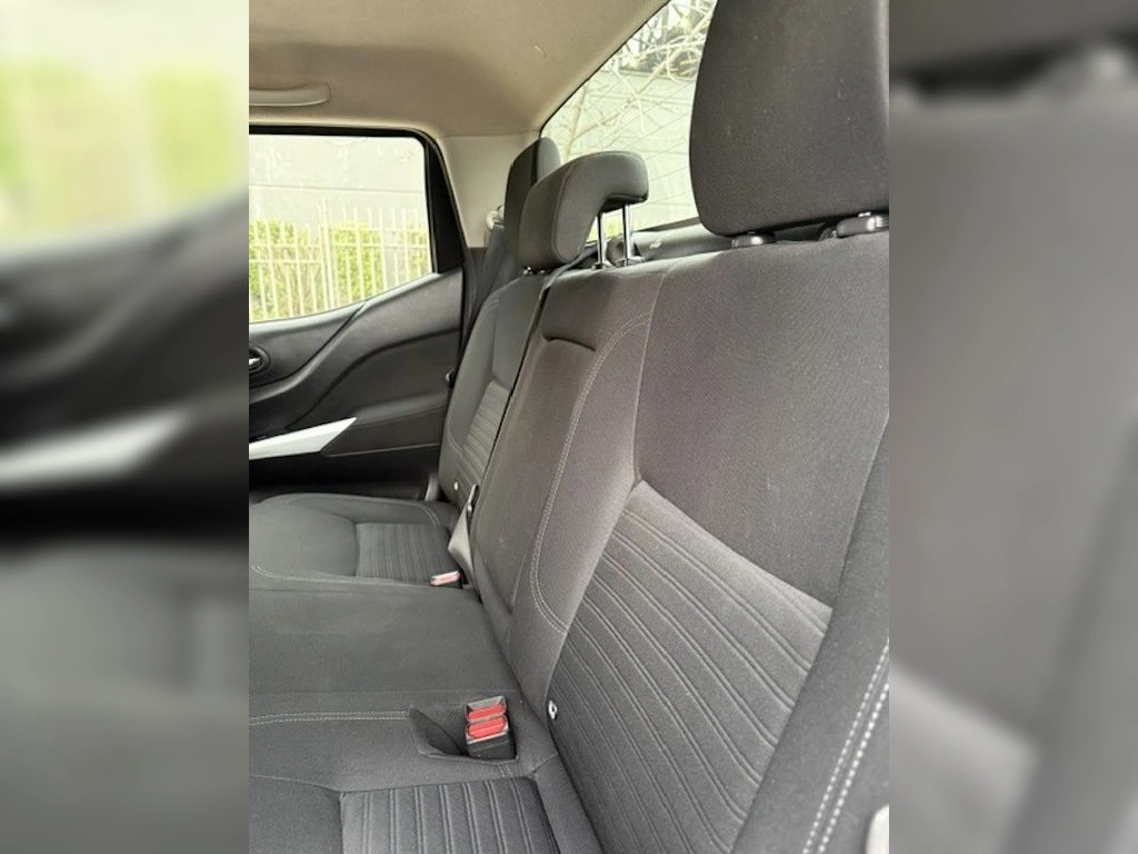 Nissan Navara Xe 2.3 Diesel año 2023