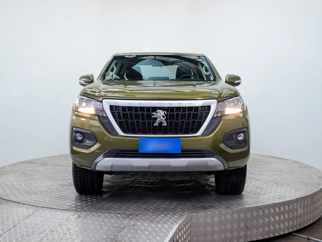 Peugeot Landtrek Landtrek 1.9 Active Hdi 150 Mt 4x2 Diesel año 2023