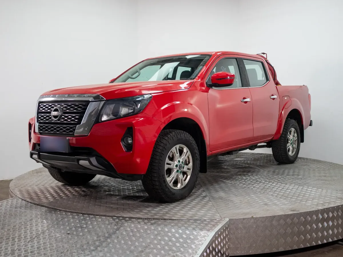 Nissan Navara Navara 4x2 2.3 año 2024
