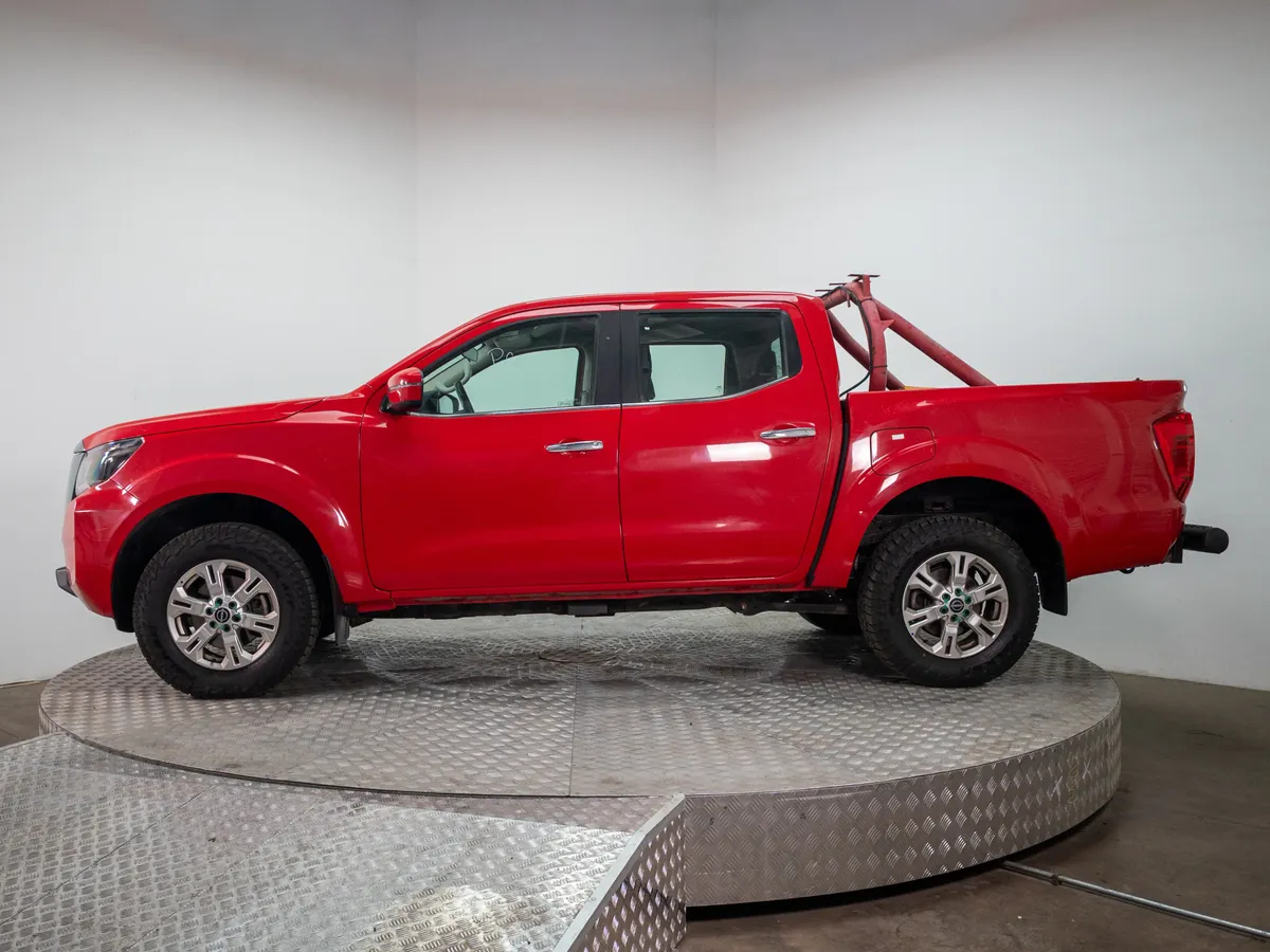 Nissan Navara Navara 4x2 2.3 año 2024