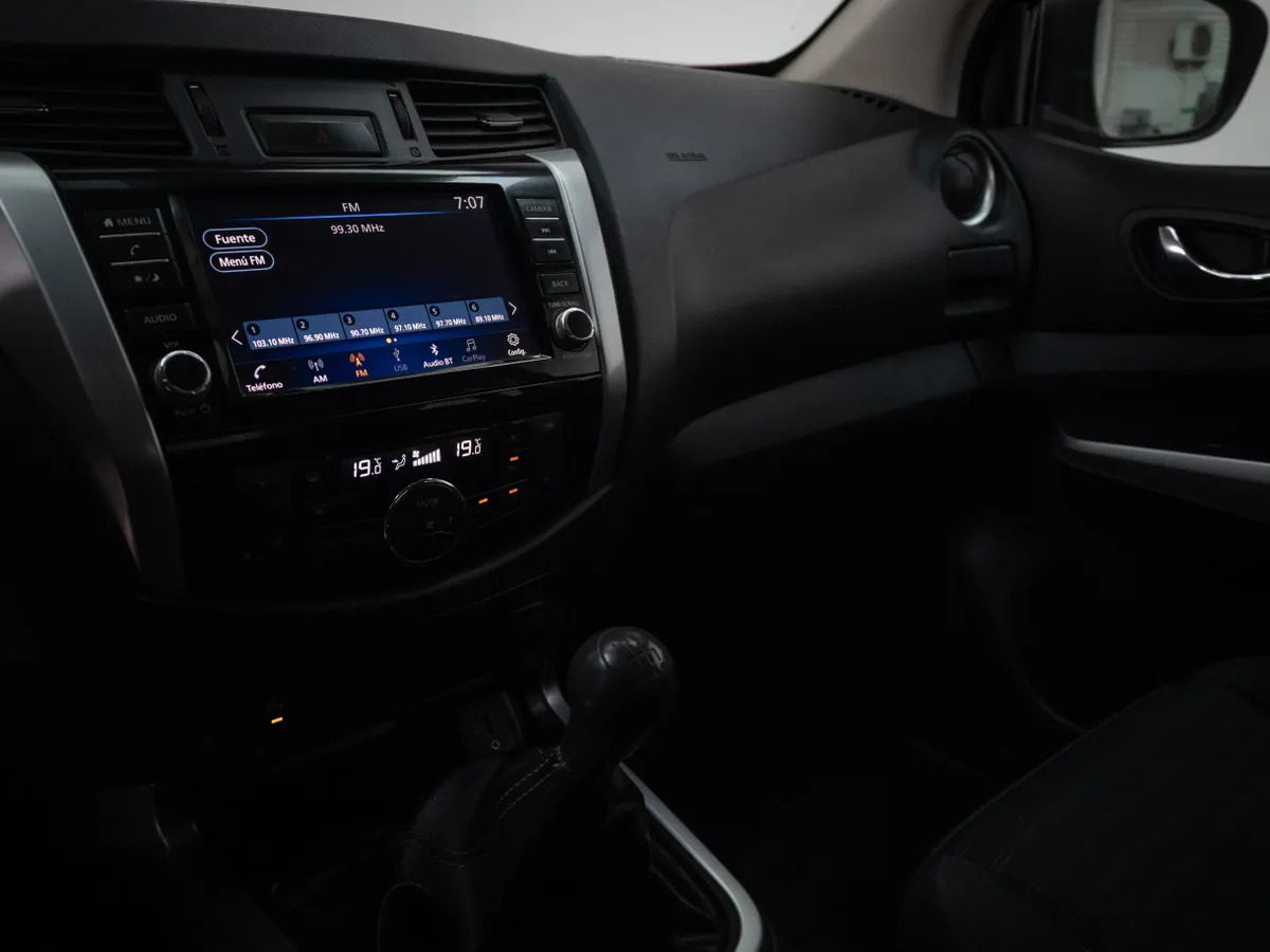 Nissan Navara Navara 4x2 2.3 año 2024