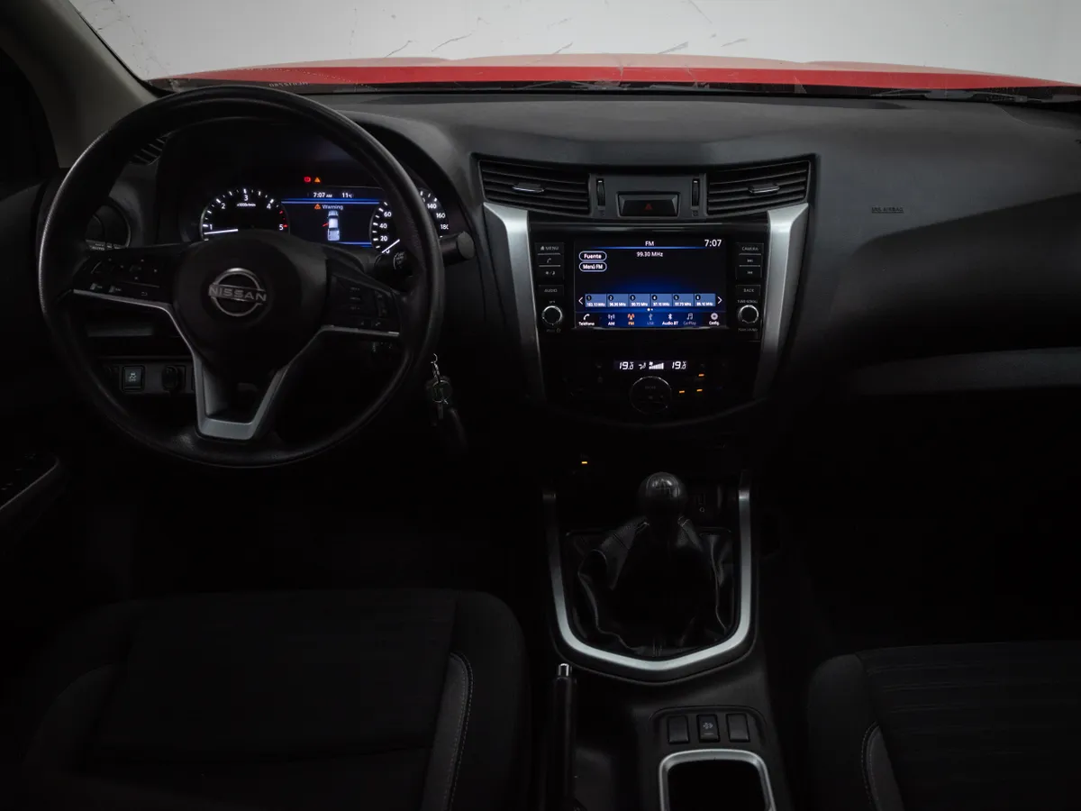 Nissan Navara Navara 4x2 2.3 año 2024