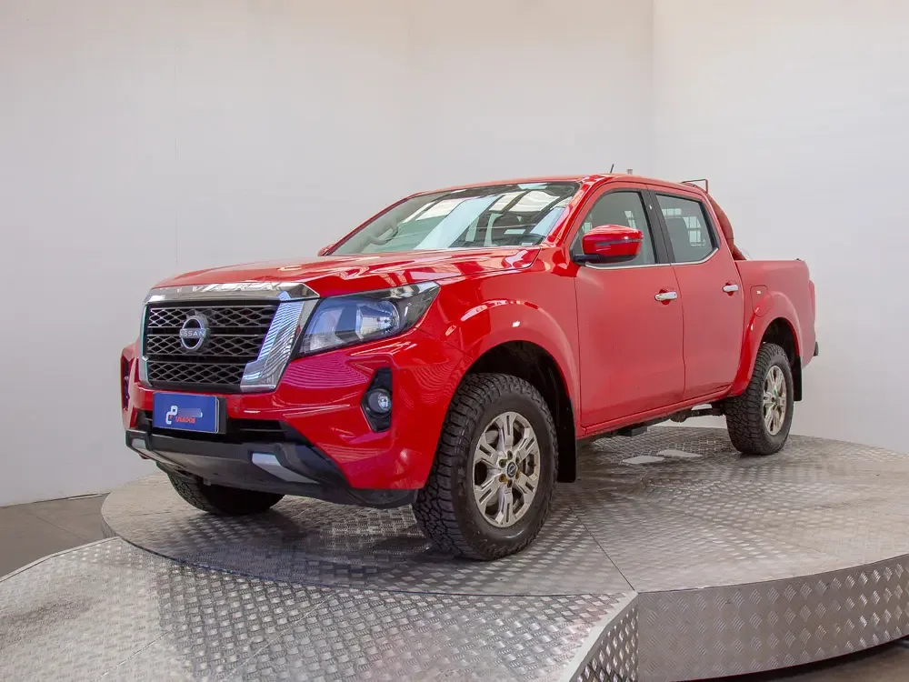 Nissan Navara Xe 4x2 2.3 Mt año 2024