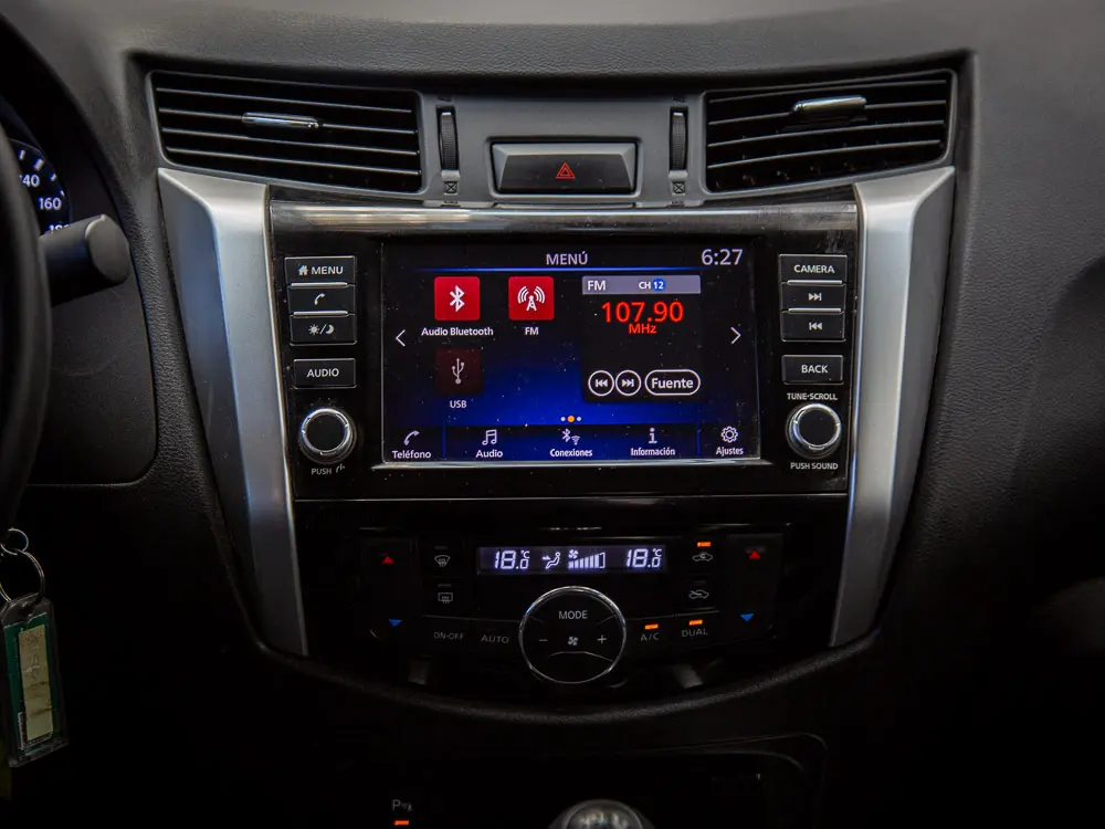 Nissan Navara Xe 4x2 2.3 Mt año 2024