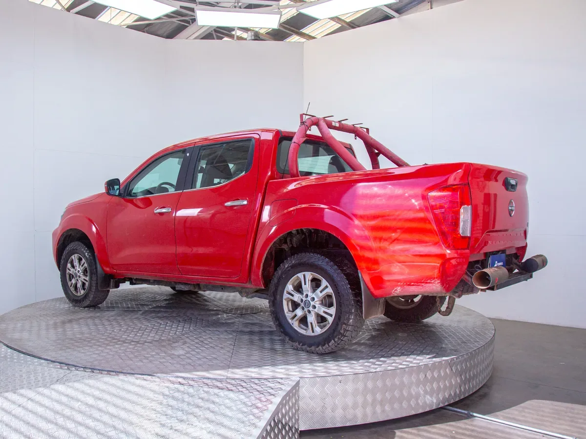 Nissan Navara Xe 4x2 2.3 Mt año 2024