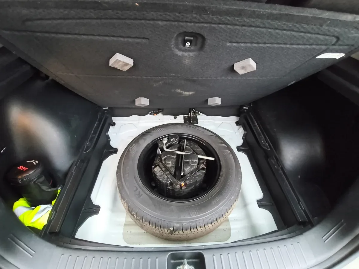 HYUNDAI CRETA 1.5 Su2i Cvt Value At año 2022