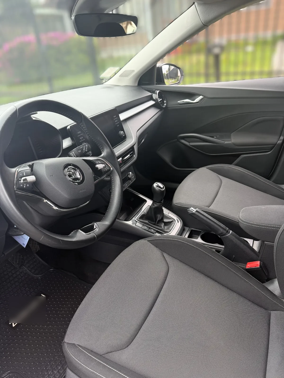 SKODA FABIA 1.0 Tsi Ambition Mt año 2023