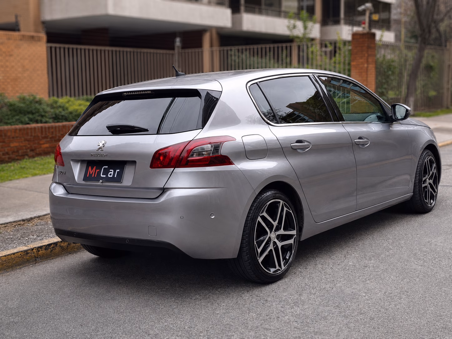 Peugeot 308 Feline año 2021