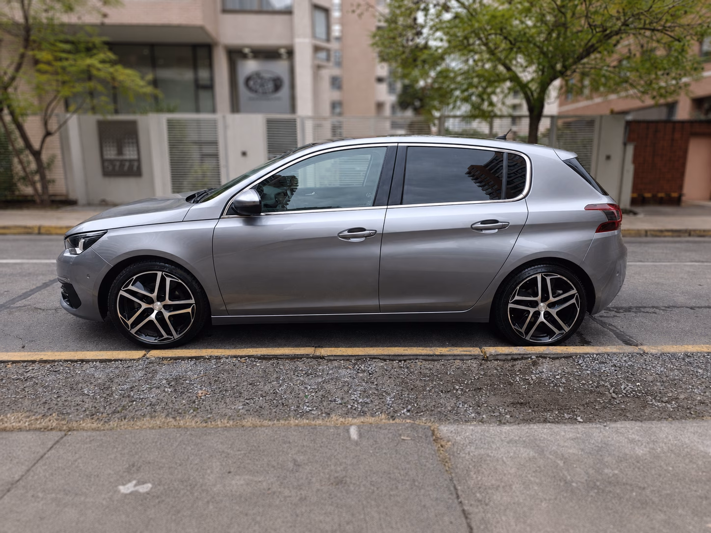 Peugeot 308 Feline año 2021