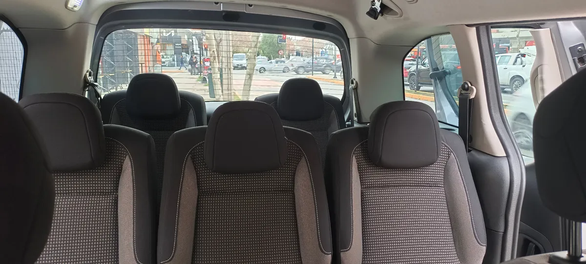 PEUGEOT TEPEE 1.6 Outdoor Allure 7p Mt Diesel año 2019