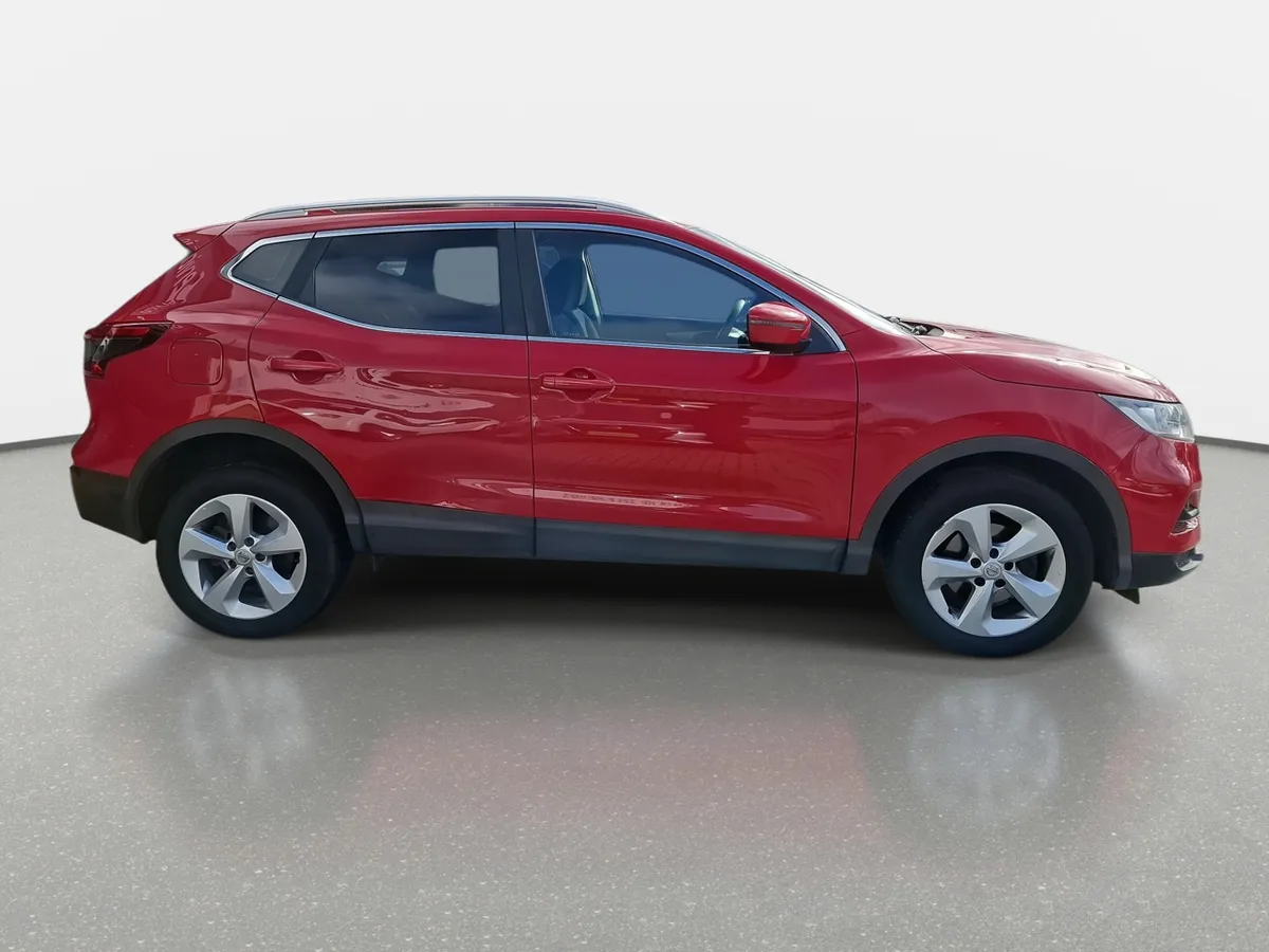 Nissan Qashqai 2.0 Sense 4x2 Mt 5p año 2020