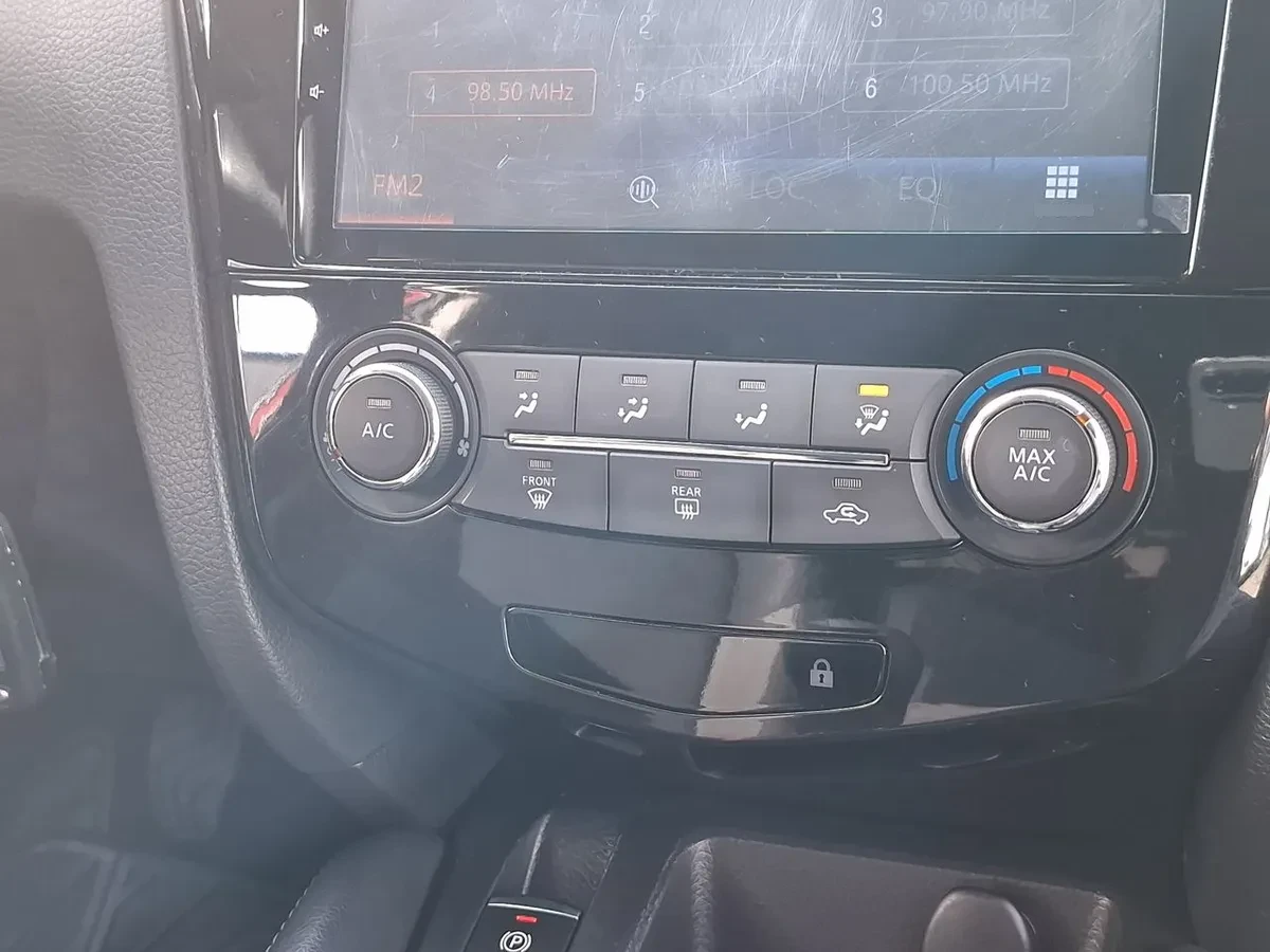 Nissan Qashqai 2.0 Sense 4x2 Mt 5p año 2020
