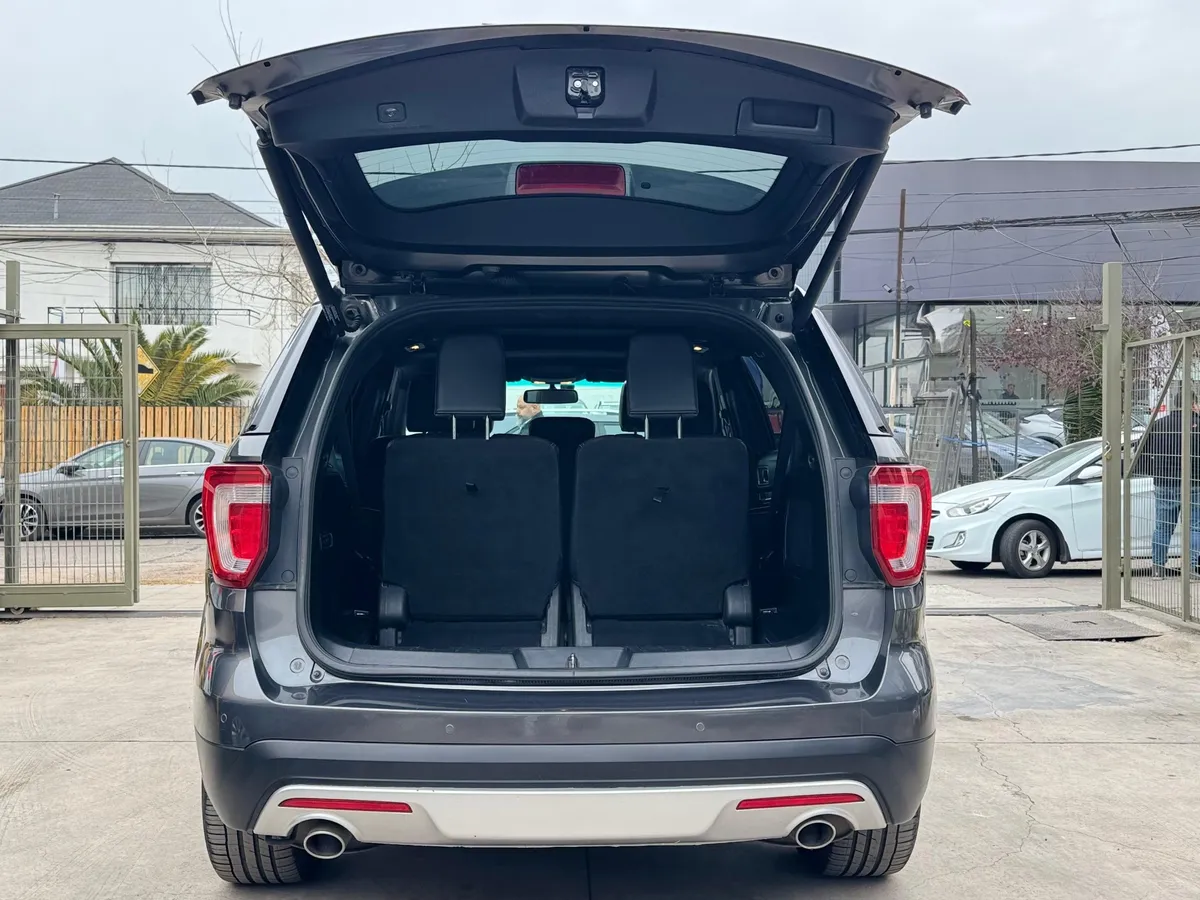 FORD EXPLORER 2.3 Limited At 4x4 año 2017