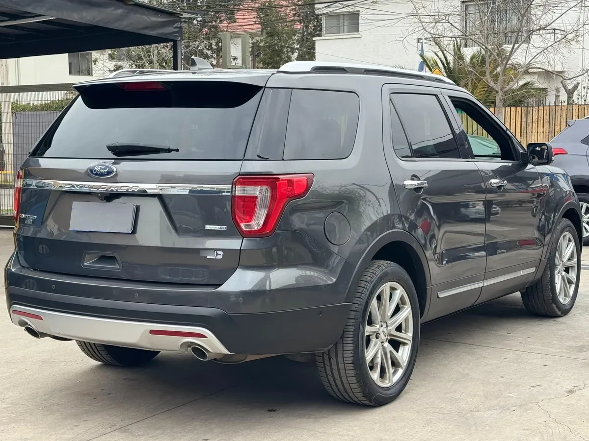 FORD EXPLORER 2.3 Limited At 4x4 año 2017