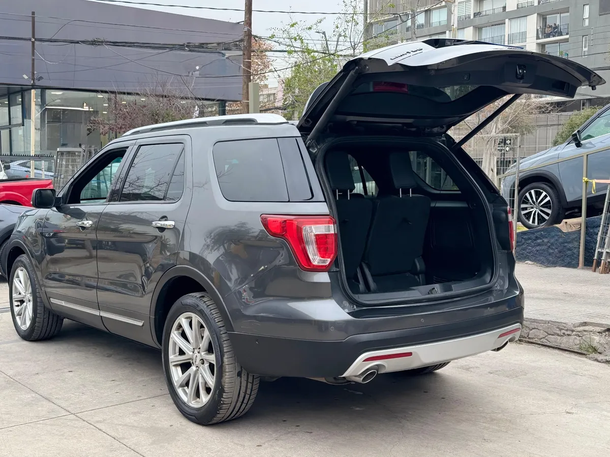 FORD EXPLORER 2.3 Limited At 4x4 año 2017