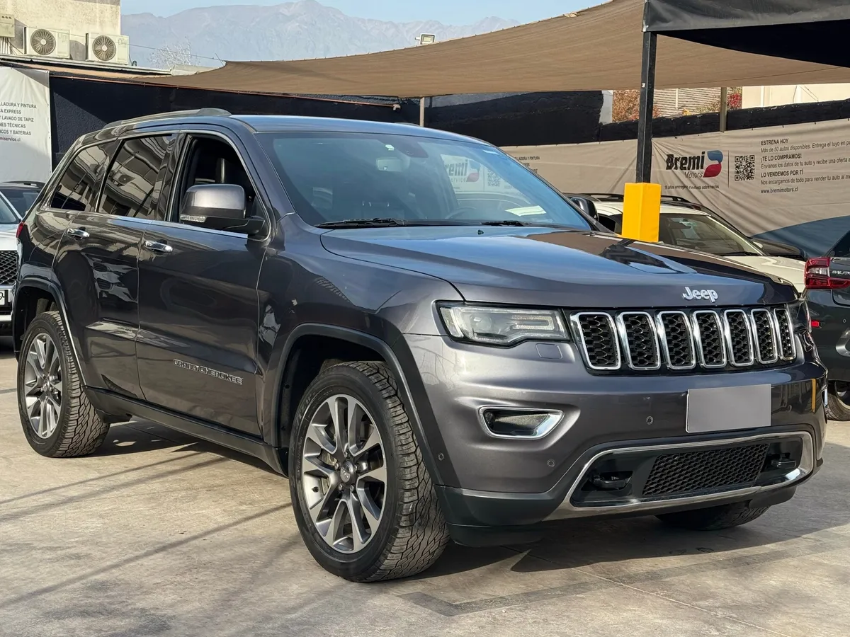 Jeep Grand Cherokee 3.0 Limited At 4x4 Diesel año 2019