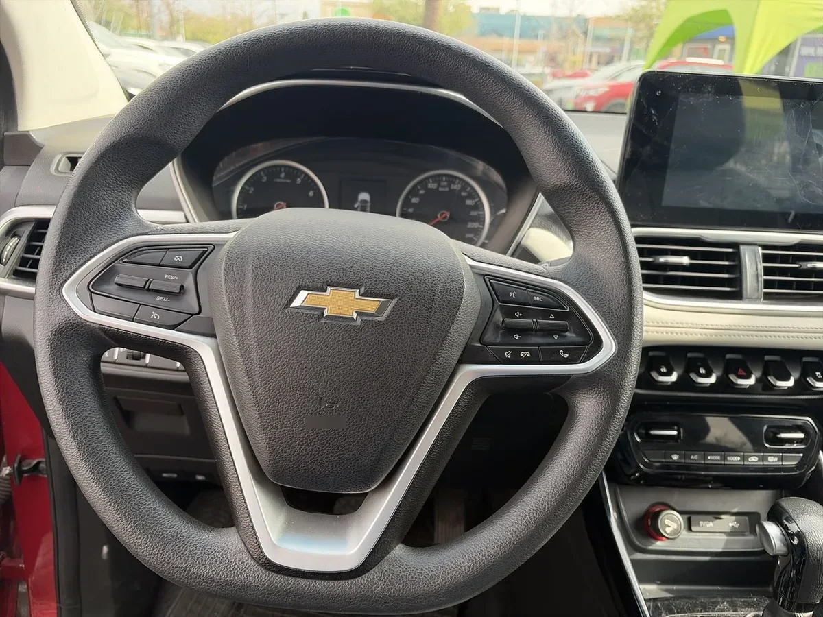 Chevrolet Captiva 1.5t Ltz Fwd Cvt At 5p año 2022