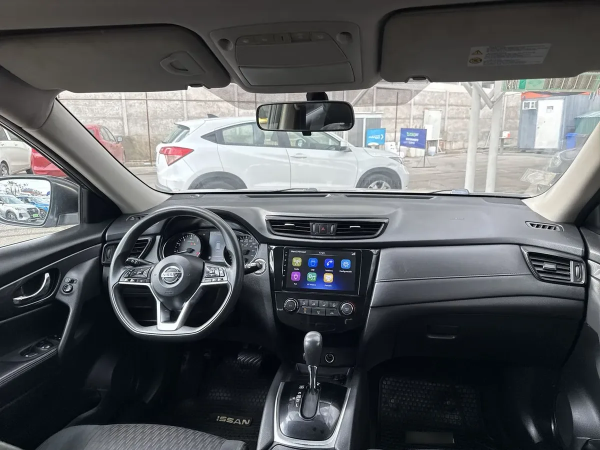 Nissan X-Trail 2.5 Sense 4x2 3row Cvt At 5p año 2021