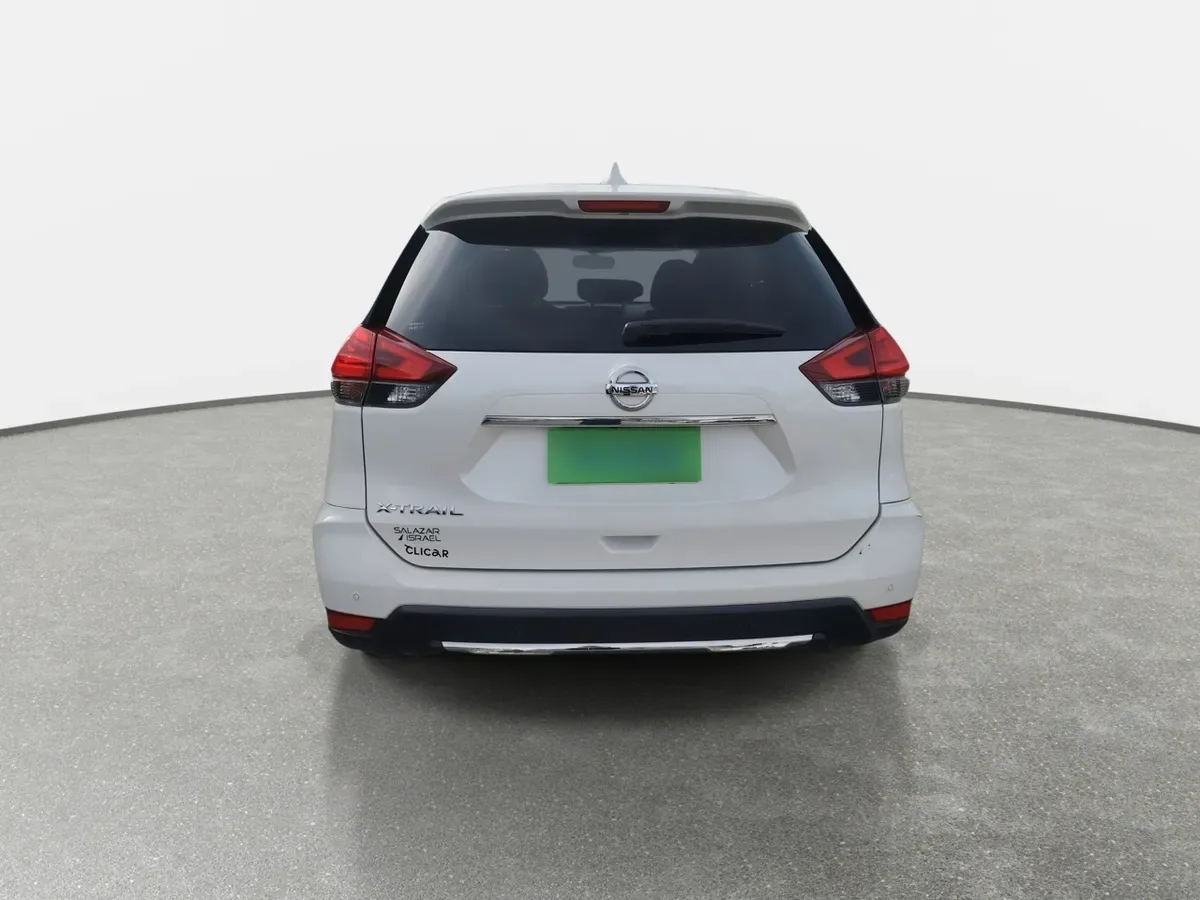 Nissan X-Trail 2.5 Sense Mc 4x2 3row Cvt At 5p año 2021