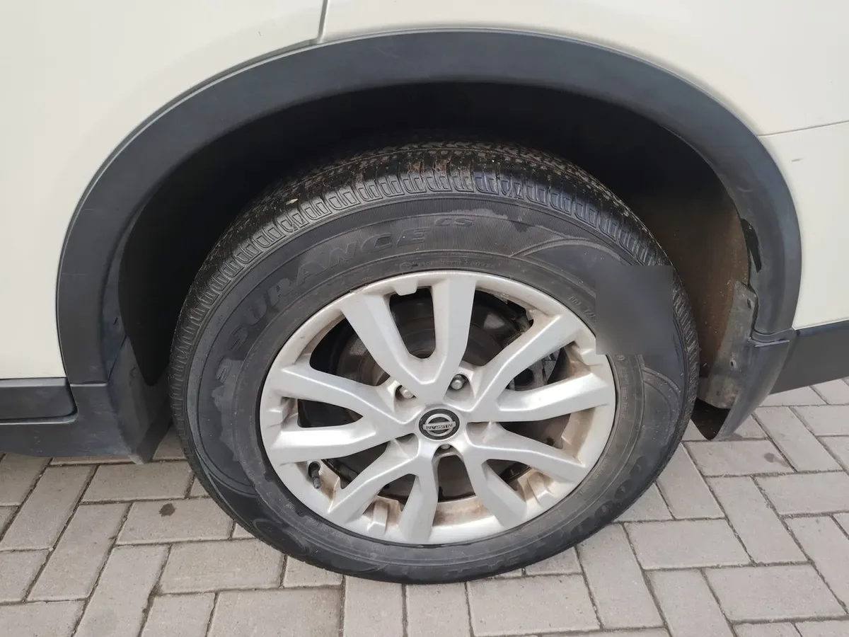 Nissan X-Trail 2.5 Sense Mc 4x2 3row Cvt At 5p año 2021