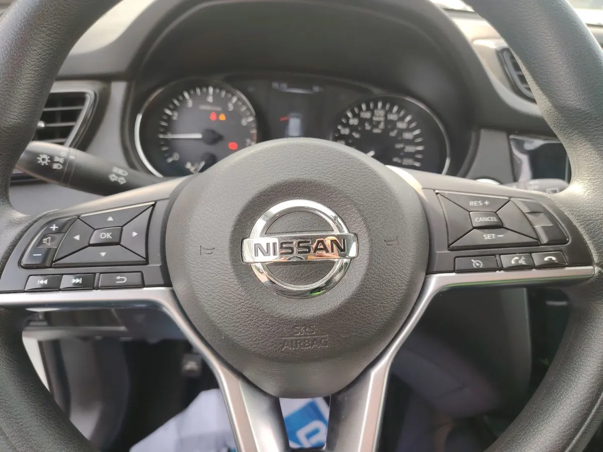 Nissan X-Trail 2.5 Sense Mc 4x2 3row Cvt At 5p año 2021