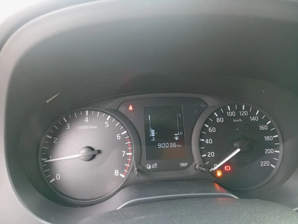 Nissan Np300 2.5 S Dob. Cab. Mt 4p año 2018