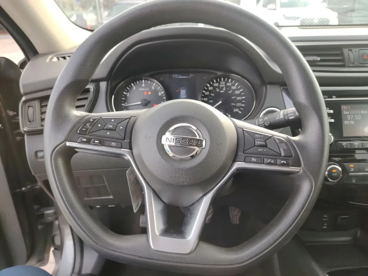 Nissan X-Trail 2.5 Sense 4x2 Cvt At 5p año 2018