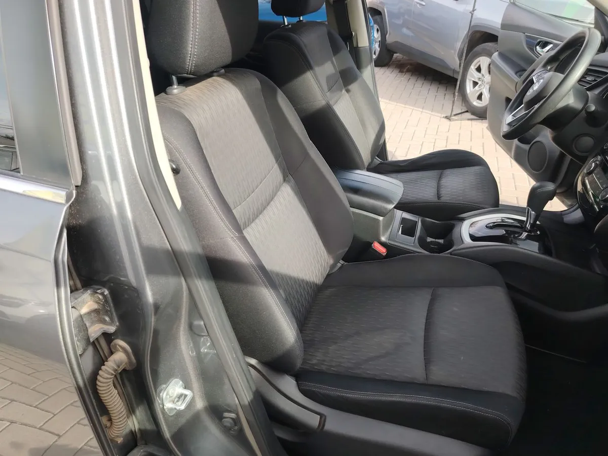Nissan X-Trail 2.5 Sense 4x2 Cvt At 5p año 2018