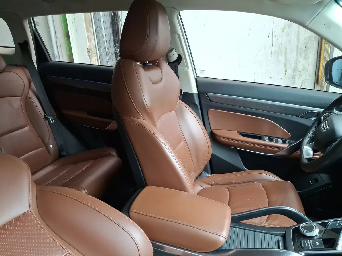 Geely Azkarra 1.5t Luxury 4x4 Dct 7at 5p año 2023