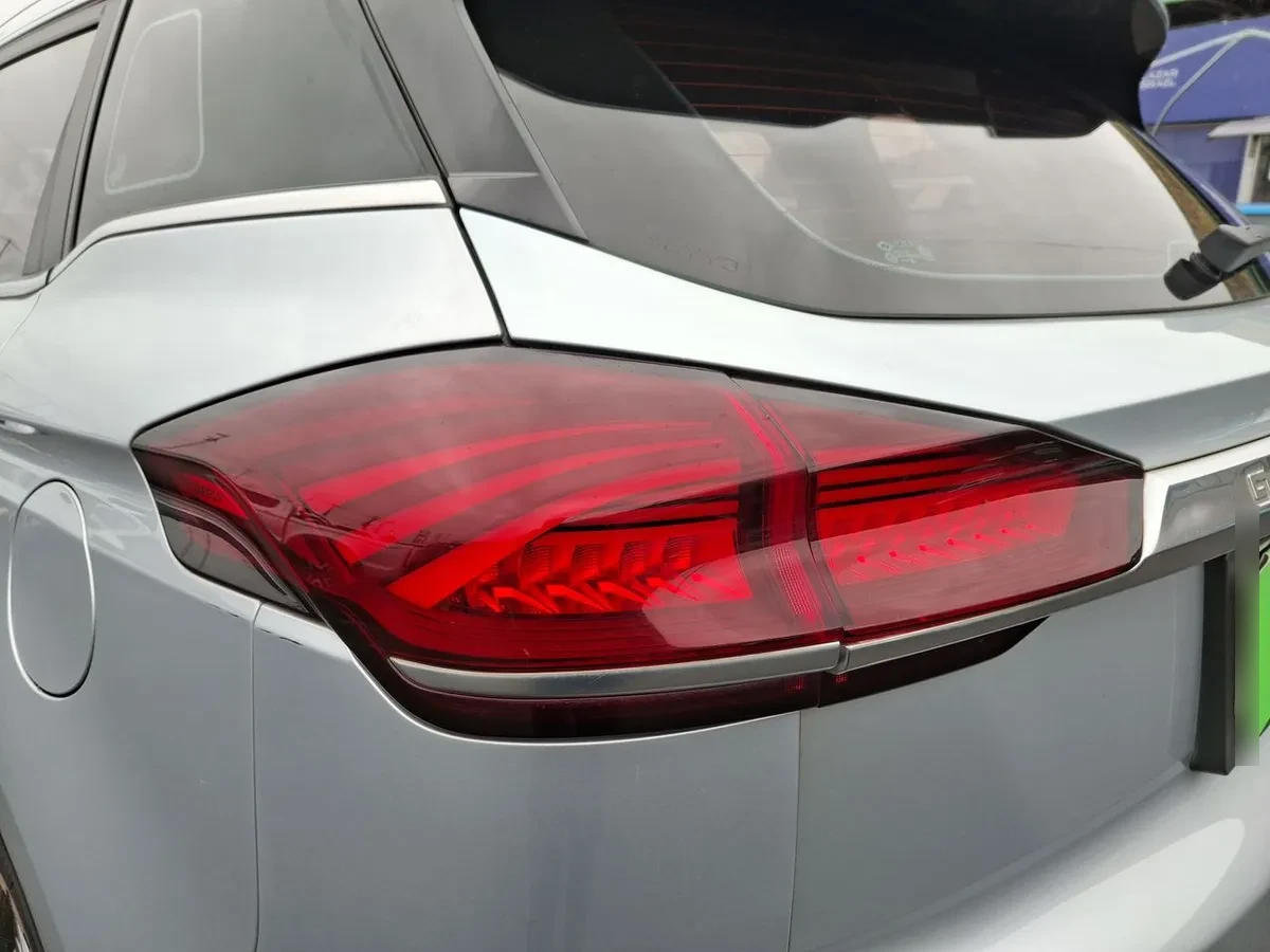 Geely Azkarra 1.5t Luxury 4x4 Dct 7at 5p año 2023